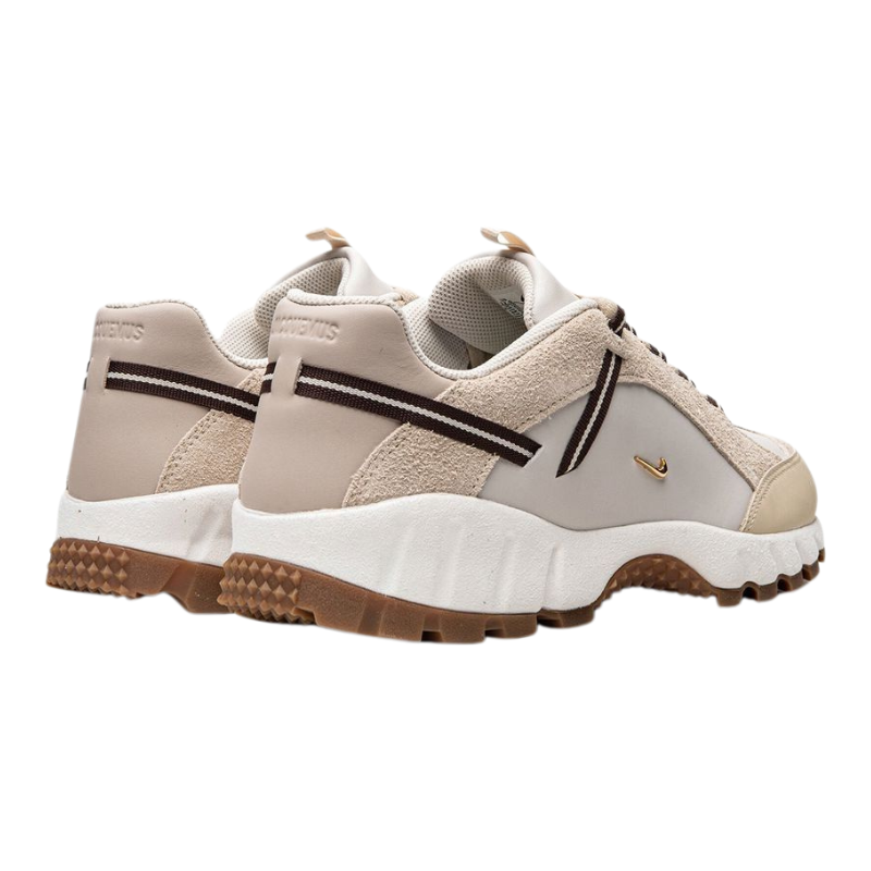 Nike Air Humara LX x Jacquemus