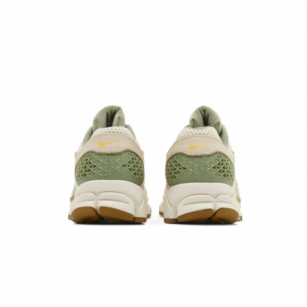 Air Zoom Vomero 5 'Pale Ivory Oil Green'
