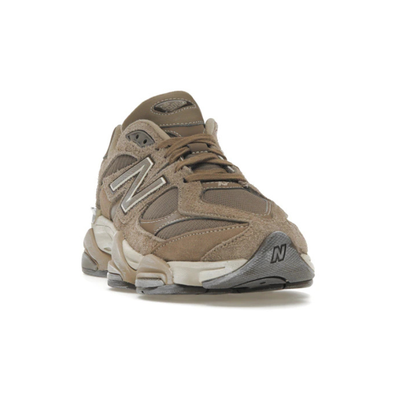 New Balance 9060 – Mushroom Timberwolf